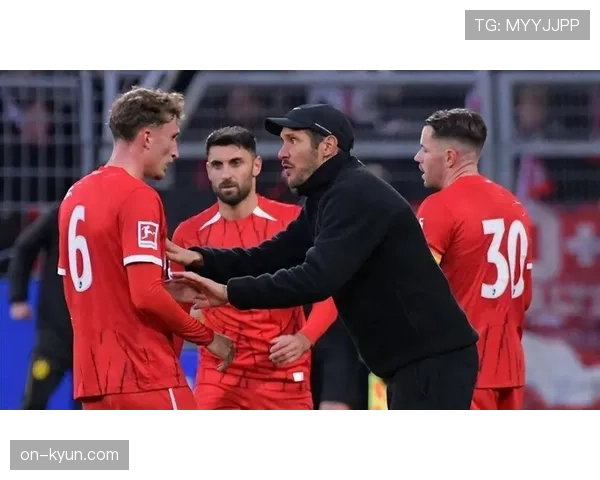 为保级最终战准备,波鸿主场检修并增加临时安保措施 为保级最终战准备,波鸿主场检修并增加临时安保措施